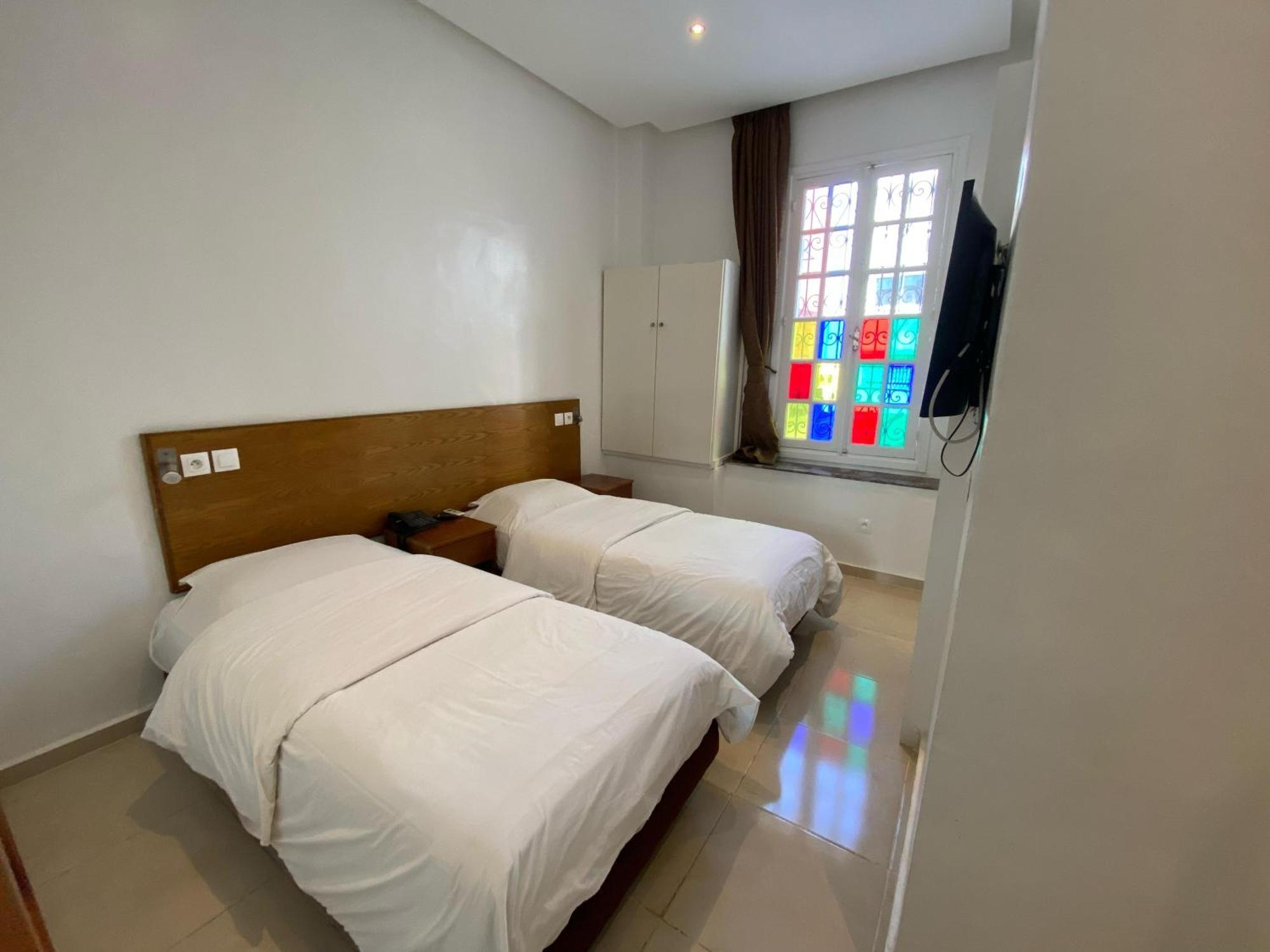 Hotel Lutece Rabat Bagian luar foto